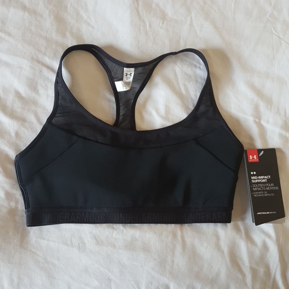 NWT Under Armour Black Woman's  Sports Bra